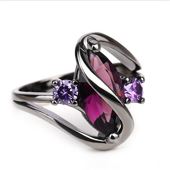Black & Purple S Ring - Picture 2 of 3